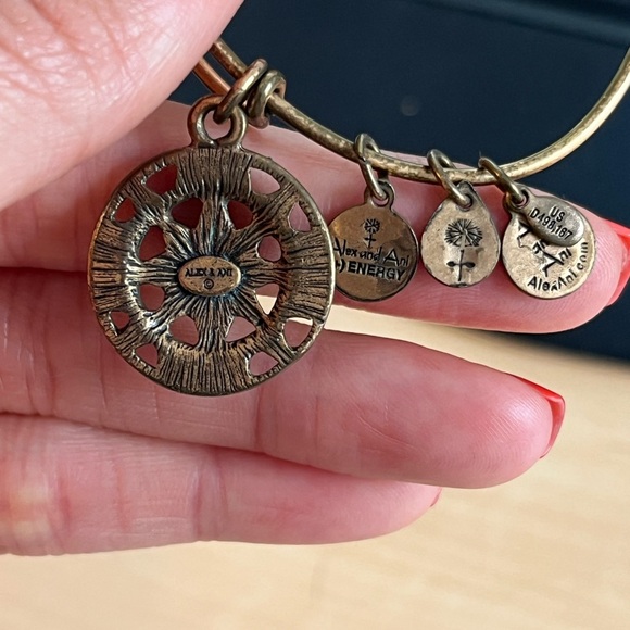 Rare find Alex and Ani Anchor Charm Bangle Bracelet - Picture 4 of 5